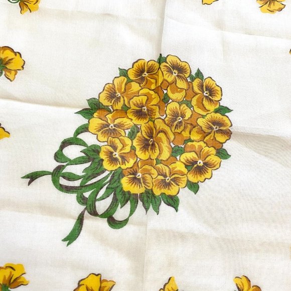 Vintage Large Handkerchief Hankie Yellow Pansies Floral Flowers 17" Square - Picture 2 of 9